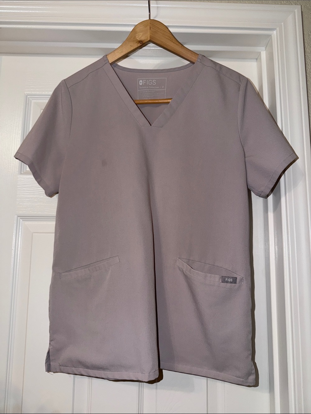 Figs Casma 3 pocket scrub top V-Neck Top - Slate color